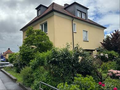Mehrfamilienhaus zum Kauf 245.000 € 4 Zimmer 140 m² 739 m² Grundstück Bad Hersfeld Bad Hersfeld 36251