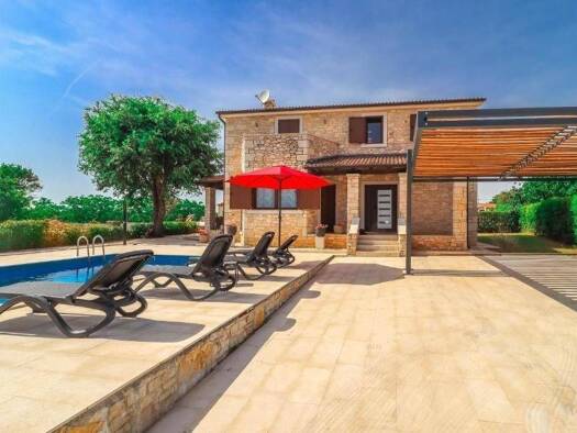 Villa zum Kauf - Erstbezug 595.000 € 4 Zimmer 142 m² 650 m² Grundstück Poreč 52440