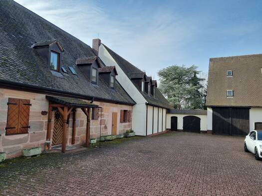 Bauernhaus zum Kauf provisionsfrei 1.199.000 € 10 Zimmer 404 m² 2.715 m² Grundstück frei ab sofort Herbst str.5 Großreuth b Schweinau Nürnberg 90431