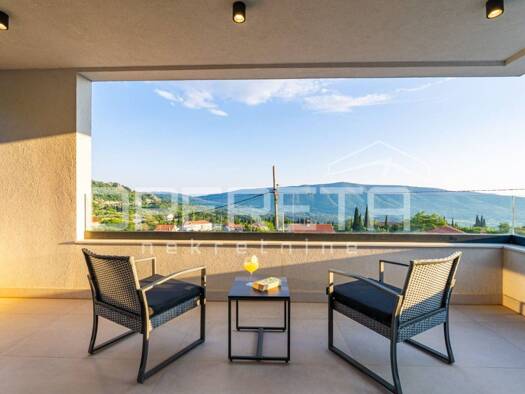 Einfamilienhaus zum Kauf 1.200.000 € 5 Zimmer 190 m² 1.812 m² Grundstück Cavtat 20210