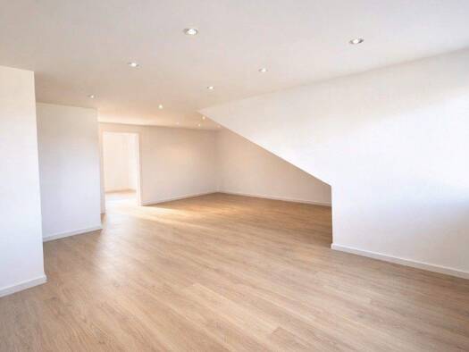 Wohnung zur Miete 450 € 2 Zimmer 48 m² 3. Geschoss frei ab 01.04.2026 Neheim-Hüsten Arnsberg 59755