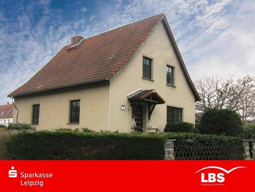 Einfamilienhaus zum Kauf 430.000 € 4 Zimmer 90 m² 900 m² Grundstück Sellerhausen-Stünz Leipzig 04318