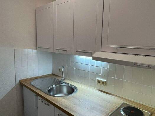 Studio zur Miete 185 € 1 Zimmer 23 m² EG frei ab sofort Steinweg 1 Osterfeld 06721