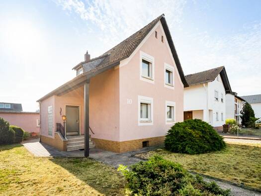 Einfamilienhaus zum Kauf 419.000 € 6 Zimmer 126,4 m² 649 m² Grundstück Rüsselsheim Rüsselsheim am Main 65428