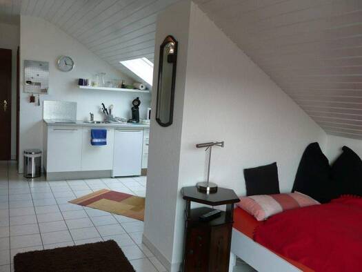 Studio zur Miete Wohnen auf Zeit 560 € 1 Zimmer 32 m² frei ab 01.09.2026 Bünzwangen Ebersbach an der Fils 73061