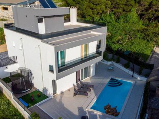 Haus zum Kauf 699.000 € 3 Zimmer 254 m² Baska Voda