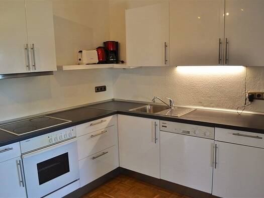 Wohnung zur Miete 1.590 € 3 Zimmer 120 m² 2. Geschoss frei ab sofort Theodorenstrasse Wiesbaden 65189