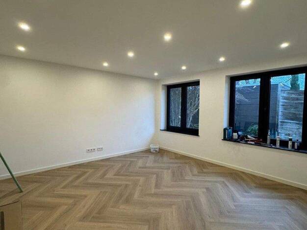 Wohnung zur Miete 1.200 € 2,5 Zimmer 84 m² EG Wendlingen Wendlingen am Neckar 73240