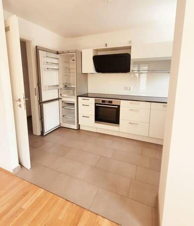 Wohnung zur Miete 1.500 € 3 Zimmer 99 m² Geschoss 1/4 frei ab sofort Südstadt 31 Fürth 90763