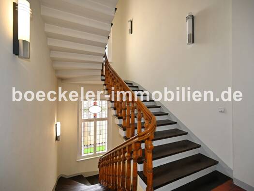 Büro zur Miete provisionsfrei 1.950 € 8 Zimmer 325 m² Bürofläche Burgwerben Weißenfels 06667