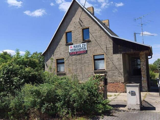 Einfamilienhaus zum Kauf provisionsfrei 89.000 € 7 Zimmer 160 m² 2.840 m² Grundstück Libehna Südliches Anhalt 06369