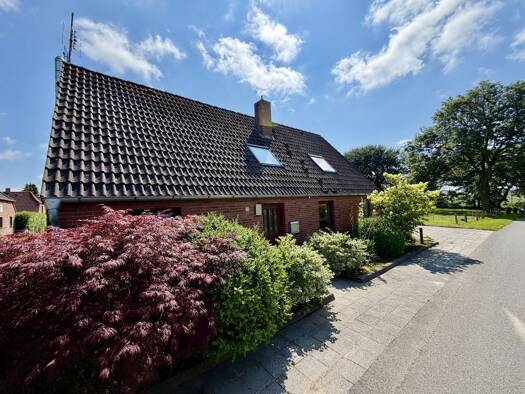 Einfamilienhaus zum Kauf 165.000 € 6 Zimmer 142,7 m² 738 m² Grundstück Epenwöhrden 25704