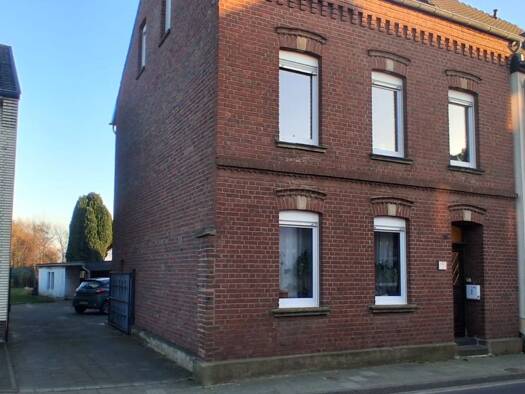 Wohnung zur Miete 350 € 2 Zimmer 50 m² Geschoss EG/2 frei ab 01.06.2026 Hackhausen Jüchen 41363