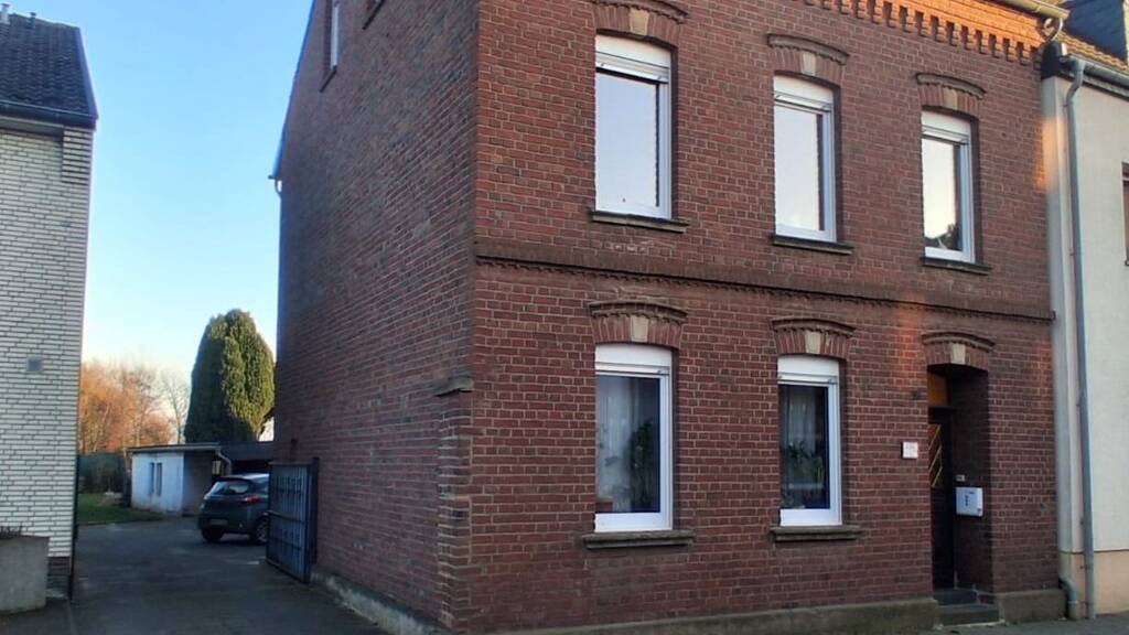 Wohnung zur Miete 350 € 2 Zimmer 50 m² Geschoss EG/2 frei ab 01.06.2026 Hackhausen Jüchen 41363
