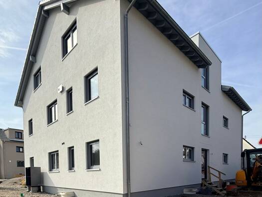Wohnung zur Miete 2.137 € 4 Zimmer 154 m² Geschoss 3/3 frei ab 01.05.2026 Wendlingen Wendlingen am Neckar 73240