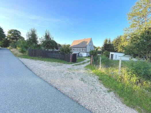 Bauernhaus zum Kauf 200 m² 3.400 m² Grundstück Griesbach Schneeberg 08289