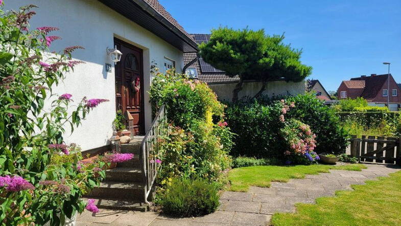 Einfamilienhaus zum Kauf provisionsfrei 450.000 € 6 Zimmer 160 m² 1.093 m² Grundstück Linau 22959