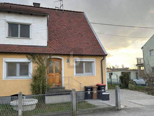 Doppelhaushälfte zum Kauf 445.000 € 6 Zimmer 160 m² 558 m² Grundstück Braunau am Inn 5280