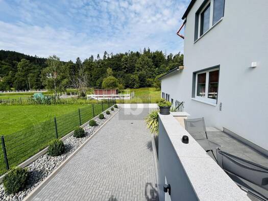 Einfamilienhaus zum Kauf 399.000 € 4 Zimmer 140 m² 2.376 m² Grundstück Schwarza 98547