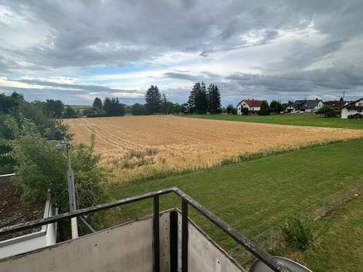 Einfamilienhaus zum Kauf provisionsfrei 395.000 € 8 Zimmer 185 m² 600 m² Grundstück Frauenstraße 44 Bernstadt 89182