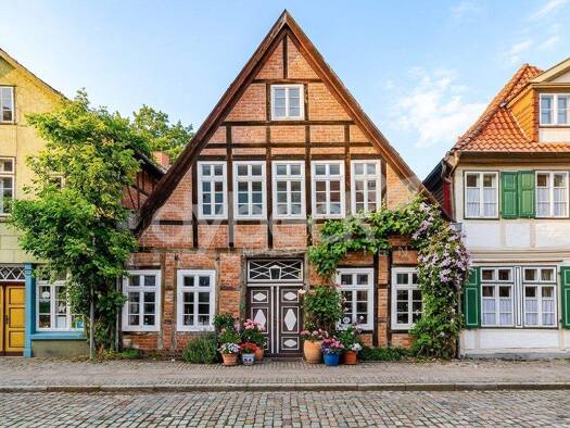 Stadthaus zum Kauf 519.000 € 6 Zimmer 199 m² 268 m² Grundstück Altstadt Lüneburg 21335