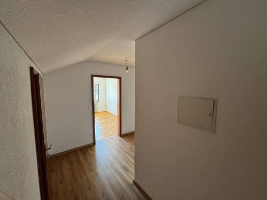 Wohnung zur Miete 615 € 2,5 Zimmer 77,2 m² Geschoss 2/3 frei ab sofort Hammerweg Weiden in der Oberpfalz 92637