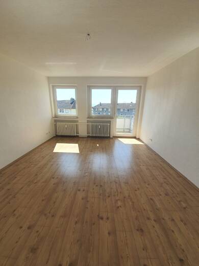 Wohnung zur Miete 490 € 3 Zimmer 70 m² 3. Geschoss frei ab sofort Schlehenweg 8 Eschwege Eschwege 37269