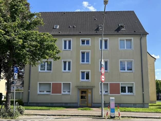 Wohnung zur Miete 349 € 2,5 Zimmer 40,5 m² 3. Geschoss frei ab 01.10.2026 Ostring 107 Batenbrock Bottrop 46238