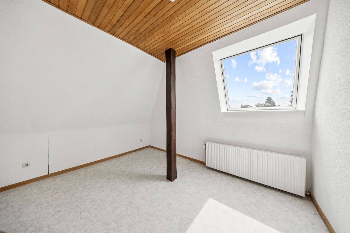 Property thumbnail 13