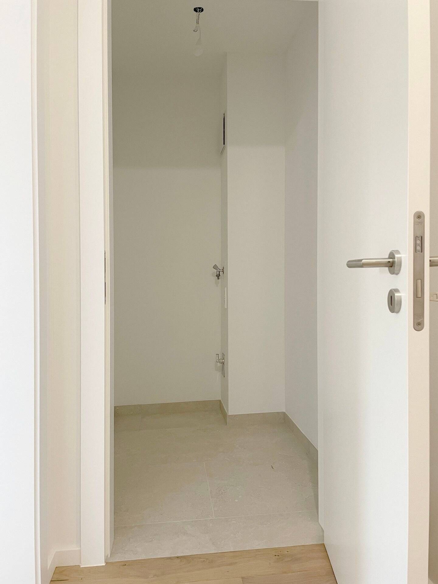 Property thumbnail 23