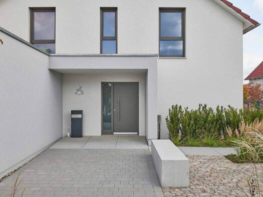 Mehrfamilienhaus zum Kauf provisionsfrei 799.000 € 6 Zimmer 190 m² 680 m² Grundstück Dingolfing 84130