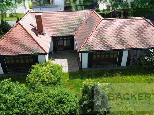 Bungalow zum Kauf 429.000 € 4,5 Zimmer 172,8 m² 1.206 m² Grundstück Krögelstein Hollfeld / Krögelstein 96142
