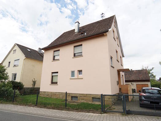 Einfamilienhaus zum Kauf 260.000 € 7 Zimmer 162,5 m² 593 m² Grundstück Haßmersheim 74855