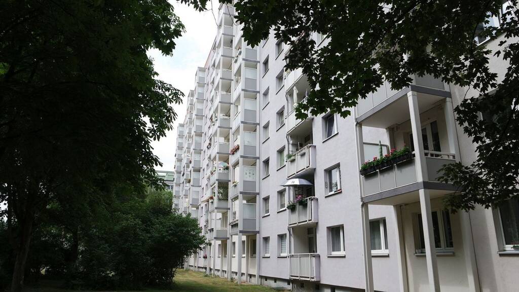 Wohnung zur Miete 510 € 3 Zimmer 57,2 m² 5. Geschoss Tarostraße 11 Zentrum-Südost Leipzig 04103