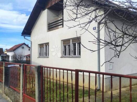 Einfamilienhaus zum Kauf 214.900 € 2 Zimmer 180 m² Centar, Varaždin Varaždin 42000