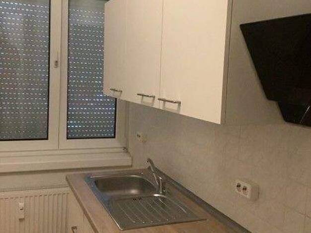 Wohnung zur Miete 456 € 3 Zimmer 58,1 m² frei ab 01.02.2026 Hertzstr. 12 a Leuben Dresden 01257