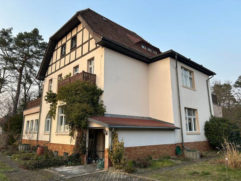 Mehrfamilienhaus zum Kauf 299.000 € 11 Zimmer 320 m² 2.260 m² Grundstück Knappenrode Hoyerswerda OT Knappenrode 02977