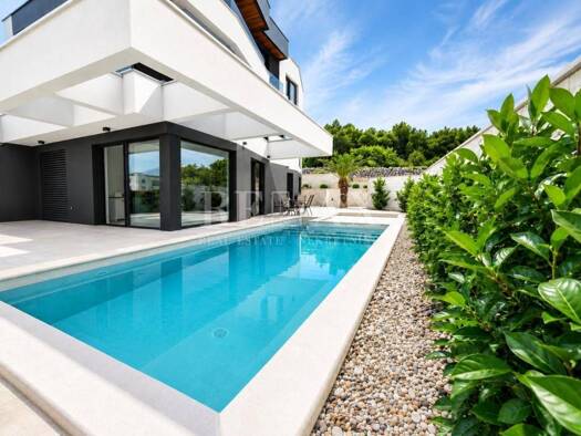 Wohnung zum Kauf 780.000 € 4 Zimmer 140 m² Krk Krk