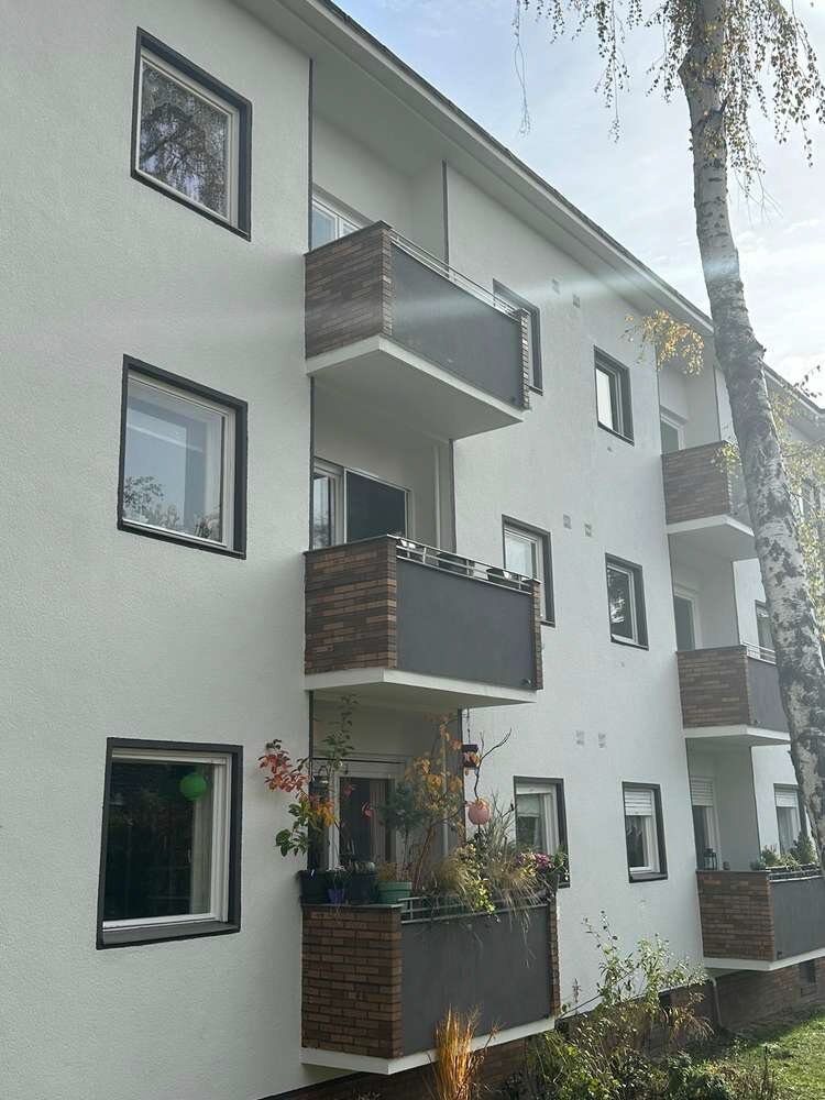 Wohnung zum Kauf 311.600 € 3 Zimmer 82 m²<br/>Wohnfläche 1.<br/>Geschoss ab sofort<br/>Verfügbarkeit Mariendorf Berlin 12105