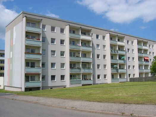 Wohnung zur Miete 377 € 3 Zimmer 68,6 m² EG frei ab sofort Straße der DSF 31 Zeulenroda Zeulenroda-Triebes 07937