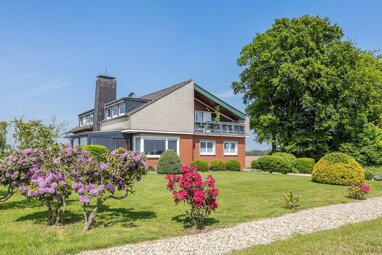 Mehrfamilienhaus zum Kauf 10 Zimmer 300 m² 4.040 m² Grundstück Pfalzdorfer Str. Louisendorf Bedburg-Hau 47551