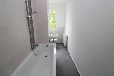 Wohnung zur Miete 489 € 4 Zimmer 69,5 m² 2. Geschoss Maxim-Gorki-Straße 96 Freiberg Freiberg 09599