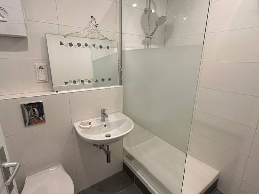 WG-Zimmer zur Miete 380 € 22 m² frei ab 01.10.2026 Johannisstraße 18 St Johann Mitte 66111