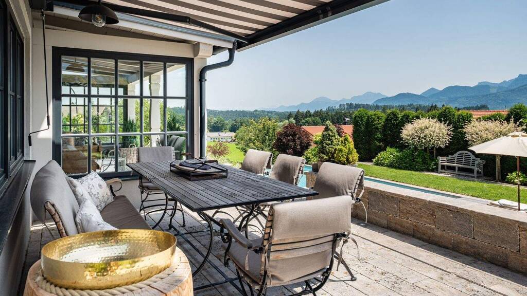 Villa zum Kauf 3.490.000 € 6 Zimmer 300 m² 1.205 m² Grundstück Greimelberg Frasdorf 83112