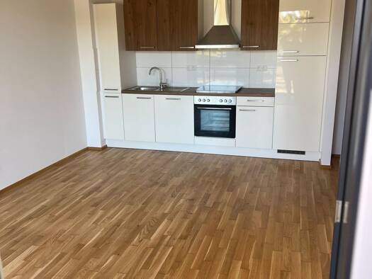 Wohnung zur Miete 850 € 2 Zimmer 40 m² Geschoss 1/1 frei ab sofort Ingolstadt Ingolstadt 85055