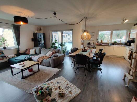 Wohnung zur Miete 1.150 € 4 Zimmer 96,8 m² 1. Geschoss frei ab 01.06.2026 Schildesche Bielefeld 33611