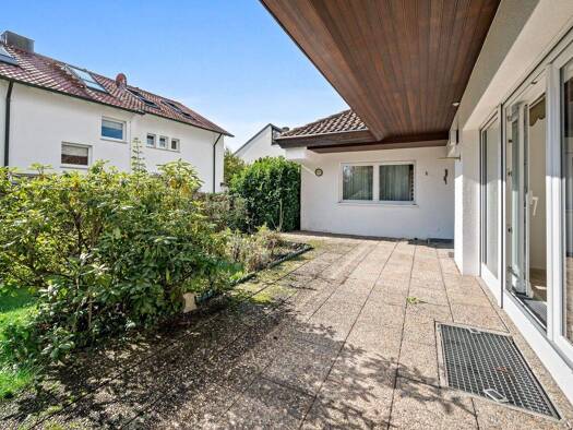 Einfamilienhaus zum Kauf provisionsfrei 550.000 € 7 Zimmer 248,9 m² 521 m² Grundstück Tuttlingen 78532