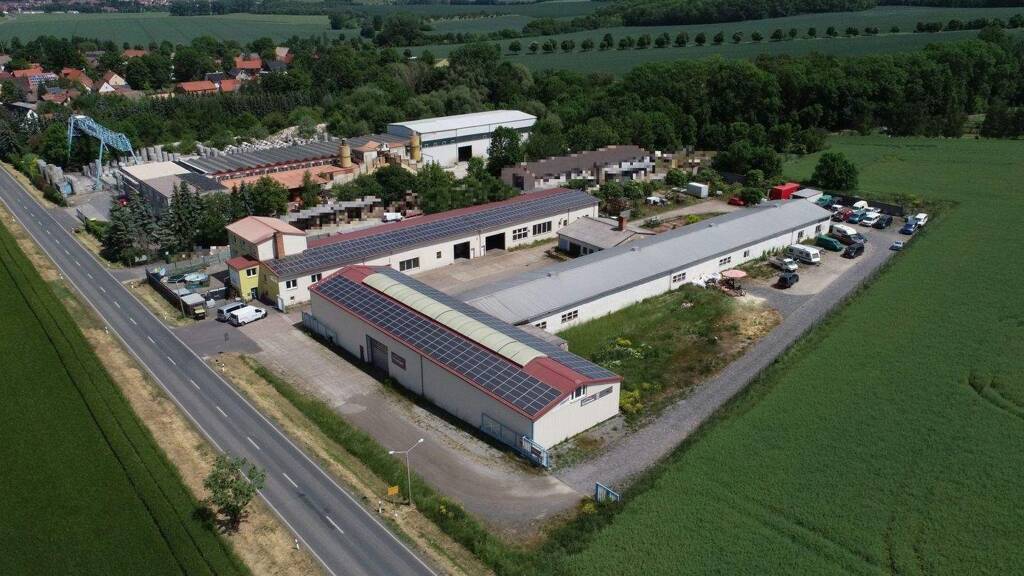 Gewerbepark zum Kauf provisionsfrei als Kapitalanlage geeignet 699.000 € 14.398 m² Grundstück Unter dem Lohfelde 3 Niederreißen Ilmtal-Weinstraße 99510