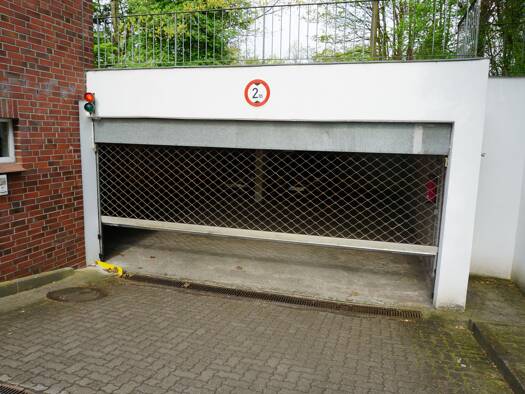 Tiefgaragenstellplatz zur Miete provisionsfrei 95,20 € Sasel Hamburg 22393