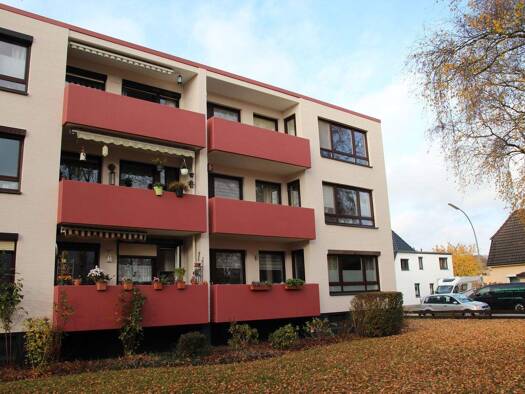 Wohnung zum Kauf 120.000 € 4 Zimmer 93,5 m² 1. Geschoss frei ab sofort Wacholderweg 15 Leherheide Bremerhaven 27578
